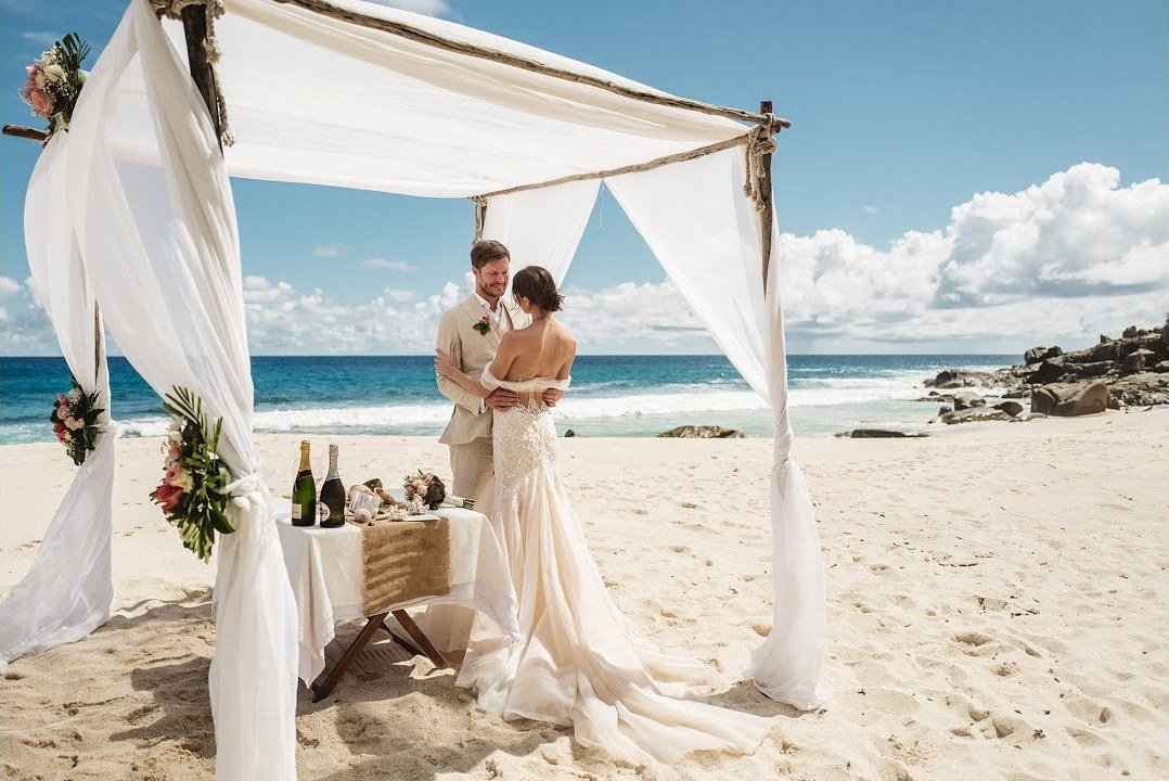 Bryllupsfilm: Bryllup på Anse Bazarca