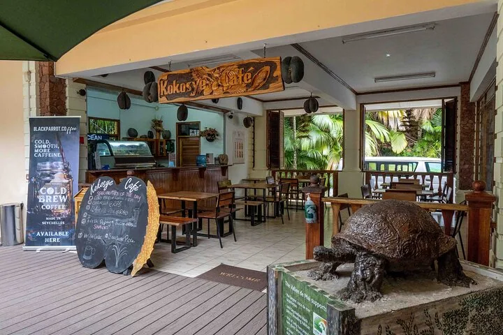 Guidet vandring i Vallée de Mai, billede 7