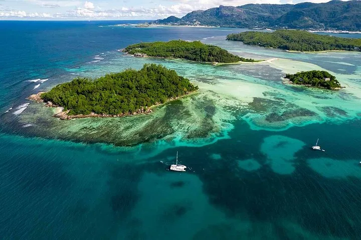 Sainte Anne marinepark med båd, billede 5